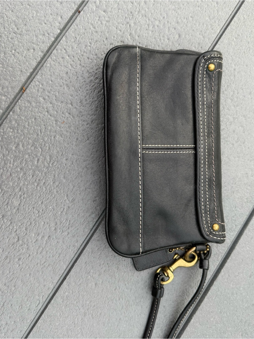 Coach Legacy 65th Anniversary Black Leather Turnlock Wristlet - Picture 3 of 3